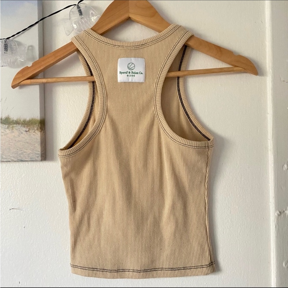 Sportif Tank - Picture 2 of 4